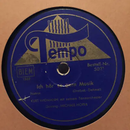 Kurt Widmann Und Sein Orchester , Michael Hofer - Auf Der Grünen Wiese / Ich Hör' So Gern Musik