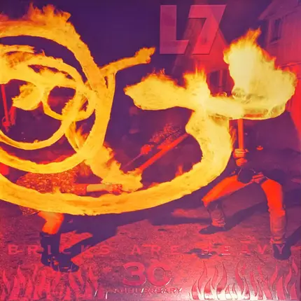 L7 - Bricks Are Heavy (30th Anniversary)