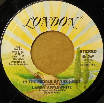 Larry Applewhite - In The Middle Of The Night