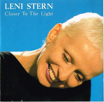 Leni Stern - Closer to the Light