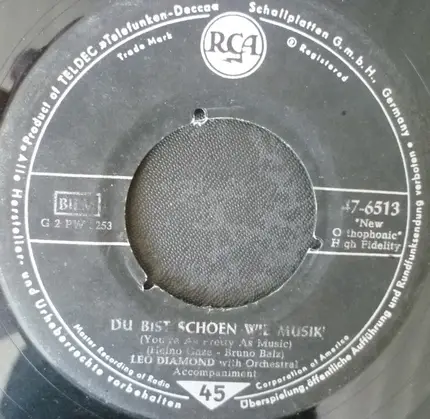 Leo Diamond And His Orchestra - Du Bist Schoen Wie Musik (You're As Pretty As Music)