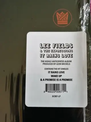 Lee  Fields & The Expressions - It Rains Love