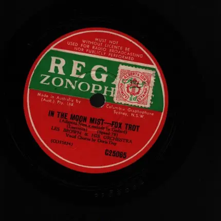 Les Brown And His Orchestra - In The Moon Mist / In Love In Vain