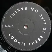 LP - Life On Earth! - Look!! There Is Life On Earth!