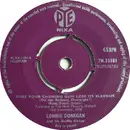 7inch Vinyl Single - Lonnie Donegan's Skiffle Group - Does Your Chewing Gum Lose It's Flavour (On The Bedpost Overnight?)