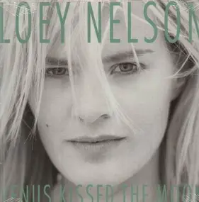 Loey Nelson - Venus Kissed the Moon