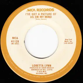 Loretta Lynn - I've Got A Picture Of Us On My Mind