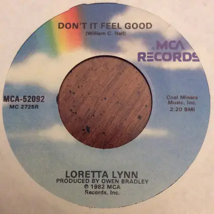 Loretta Lynn - Making Love from Memory