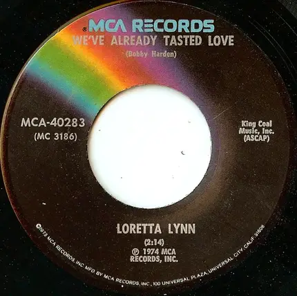 Loretta Lynn - Trouble In Paradise