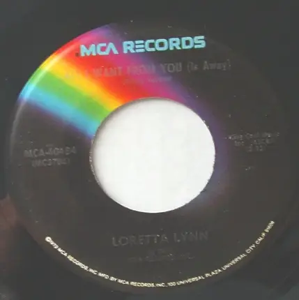 Loretta Lynn - When the Tingle Becomes a Chill
