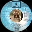 7inch Vinyl Single - Los Diablos - Oh, Oh, July / Feliz Cumpleaños