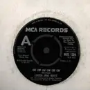 7inch Vinyl Single - Louisa Jane White - Um Um Um Um Um Um