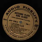 LP - Louis Armstrong And His Orchestra - Satchmo Plays King Oliver - Mono