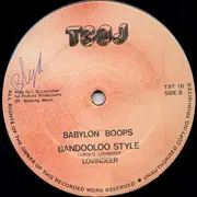 12inch Vinyl Single - Lloyd Lovindeer - Man Shortage