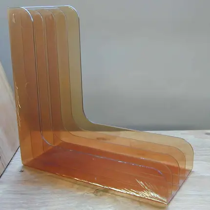 Singles-Winkel, 70er Jahre - in transparent braun, für ca. 40 Singles