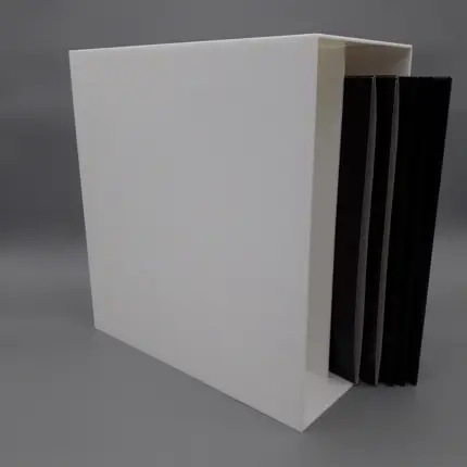 LP-Box 70er Jahre - in weiß, für ca. 40 LPs