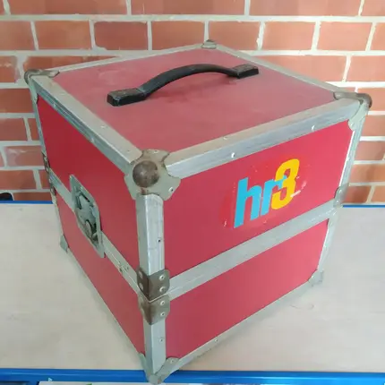 LP Case - in rot, für ca. 50 LPs