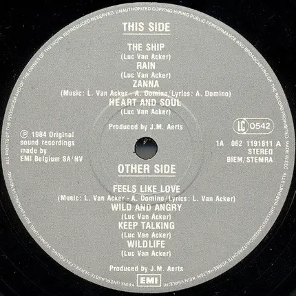 Luc Van Acker - The Ship