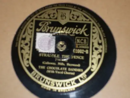 Luis Russell And His Orchestra / The Chocolate Dandies - Case On Dawn / Straddle The Fence
