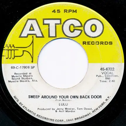 Lulu - Oh Me, Oh My (I'm  A Fool For You Baby) / Sweep Around Your Own Back Door