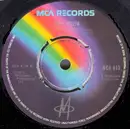 7'' - M - Pop Muzik
