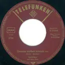 7inch Vinyl Single - Manuela Und Die 5 Dops - Dumme Sterben Niemals Aus - No Cover