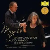 Martha - Mozart: Klavierkonzerte 20 & 25