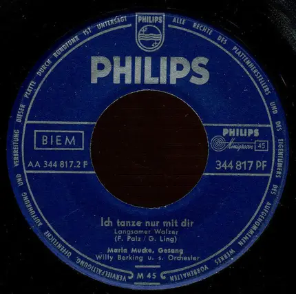 Maria Mucke - Es Müssen Ja Nicht Immer Rote Rosen Sein / Ich Tanze Nur Mit Dir
