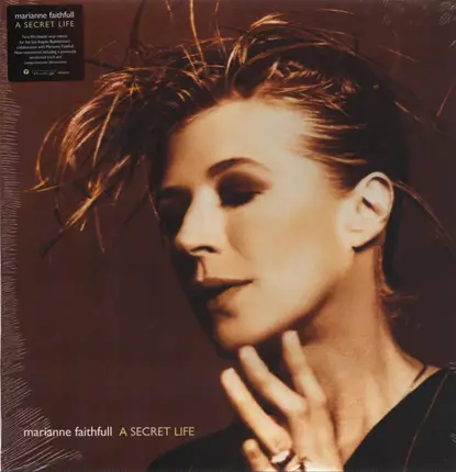 Marianne Faithfull - A Secret Life