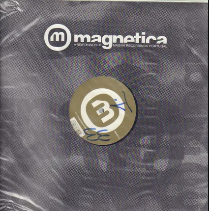 Massivedrum Featuring Daniel Almeida - Fingerprint