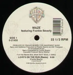 Maze - Love's On The Run