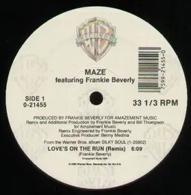 Maze - Love's On The Run