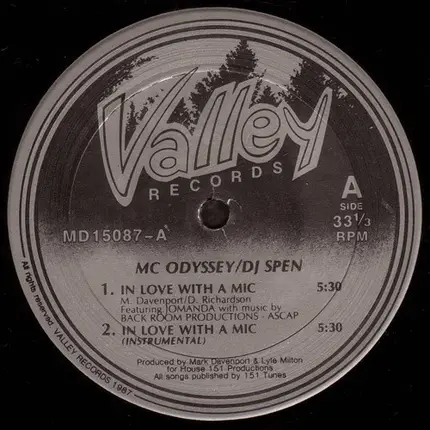 MC Odyssey & Dwayne 'Spen' Richardson / Stone - In Love With A Mic / All's Fair In Love And War