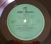 LP - Méta - Songs & Dances From Hungary • Lieder Und Tänze Aus Ungarn • Chants Et Danses De Hongrie