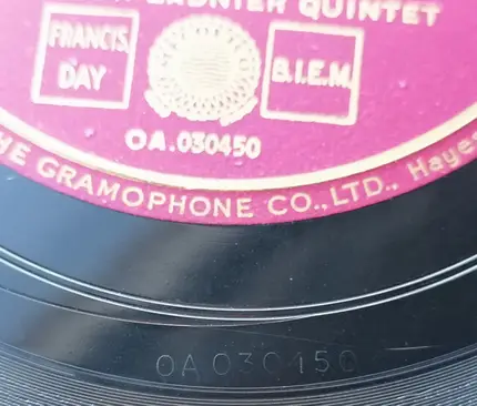 Mezzrow-Ladnier Quintet - If You See Me Comin' / Royal Garden Blues
