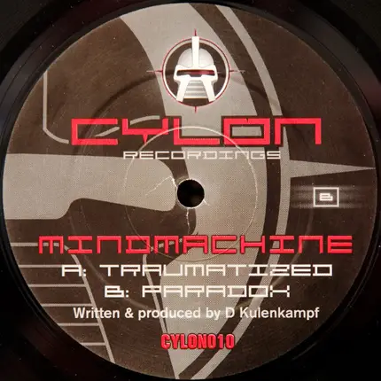 Mindmachine - Traumatized / Paradox