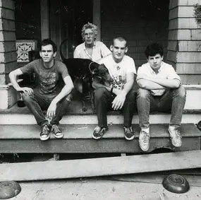 Minor Threat - FIRST DEMO RECORDINGS