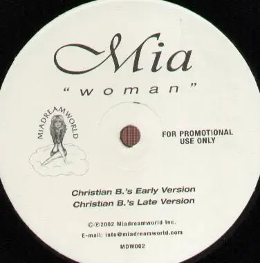 Mia - Woman