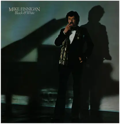 Mike Finnigan - Black & White