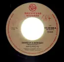 7'' - Mom's Apple Pie - Dawn Of A New Day / Happy Just To Be