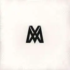 MOIRE - NEVER SLEEP