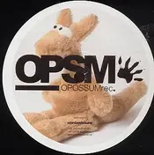 moritz piske - Ein Känguruh im Clubraum