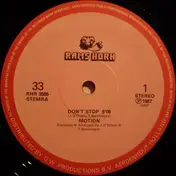 The Motion - Don't Stop / Make My Feet Wanna Dance