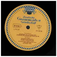 Mozart / Schubert / Reger - Quartett D-dur KV 285 / Introduction und Variation über 'Ihr Blümchen Alle' / Serenade G-dur