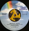 7'' - Musical Youth - Pass The Dutchie