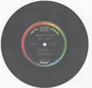 7inch Vinyl Single - Nancy Wilson - Broadway - My Way