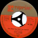 7inch Vinyl Single - Nancy Sinatra - How Does That Grab You, Darlin'?