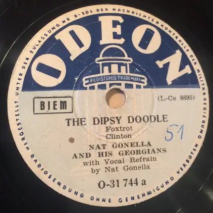 Nat Gonella & His Georgians - The Dipsy Doodle / Big Apple