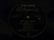 LP - Neal Hefti's Orchestra - Hefti Hot 'n Hearty