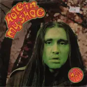 Neil - Hole In My Shoe